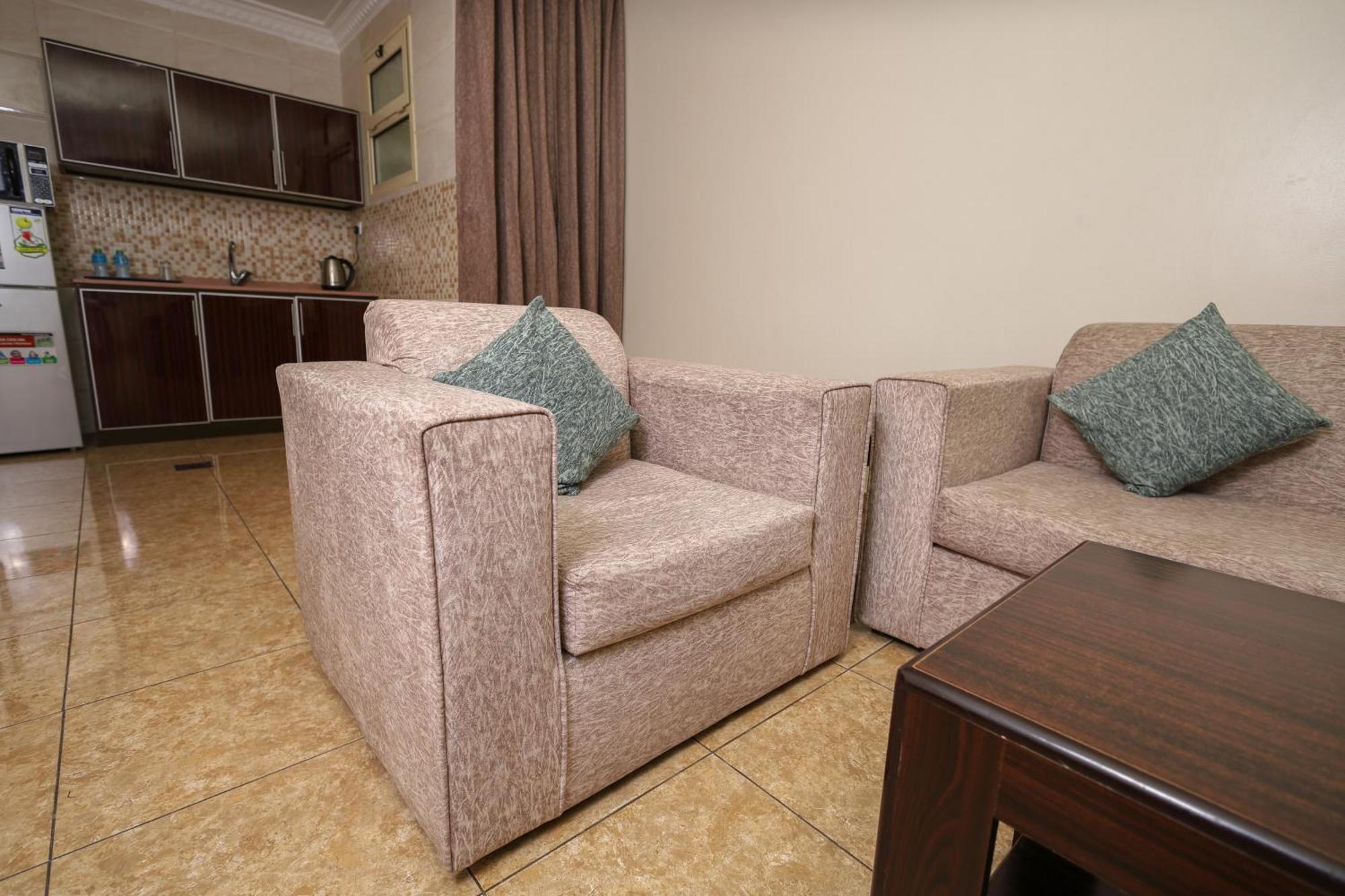 Appartement Lina Park 2 *