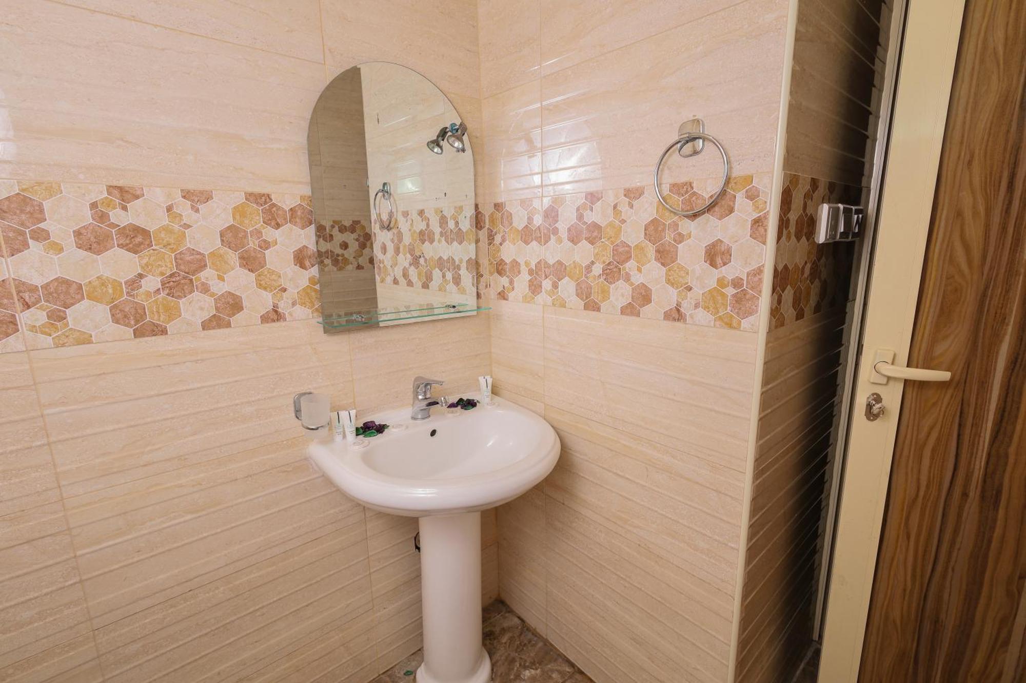 Appartement Lina Park 2 *